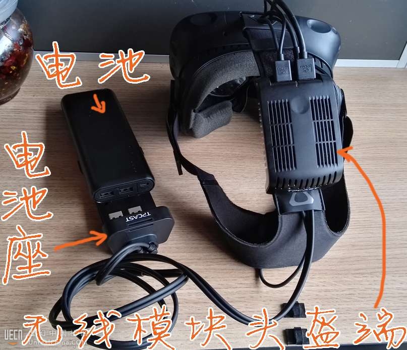 安装完后的设备2 电池拆开2.jpg